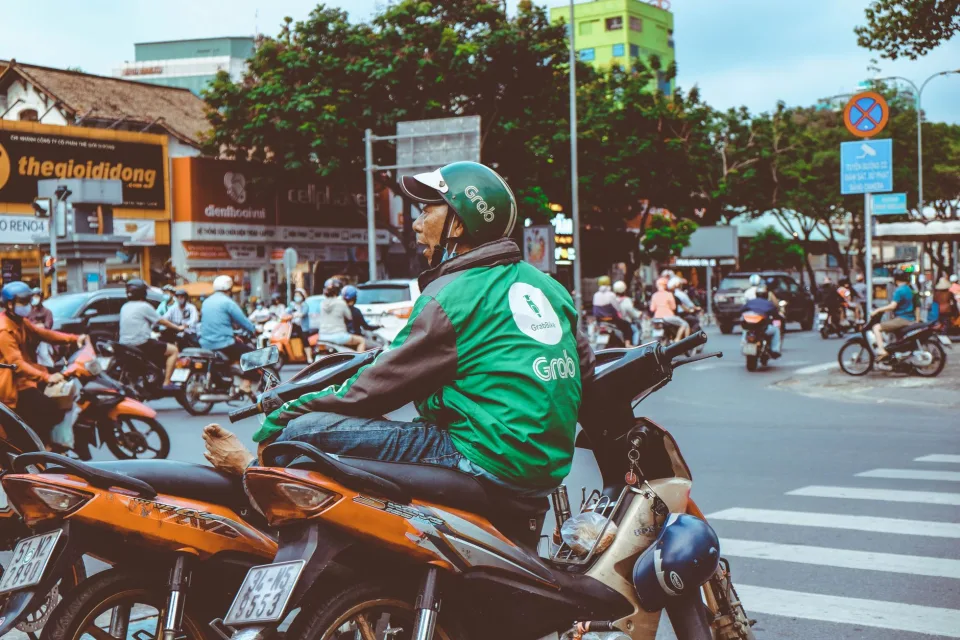 Xe hợp đồng đưa đón